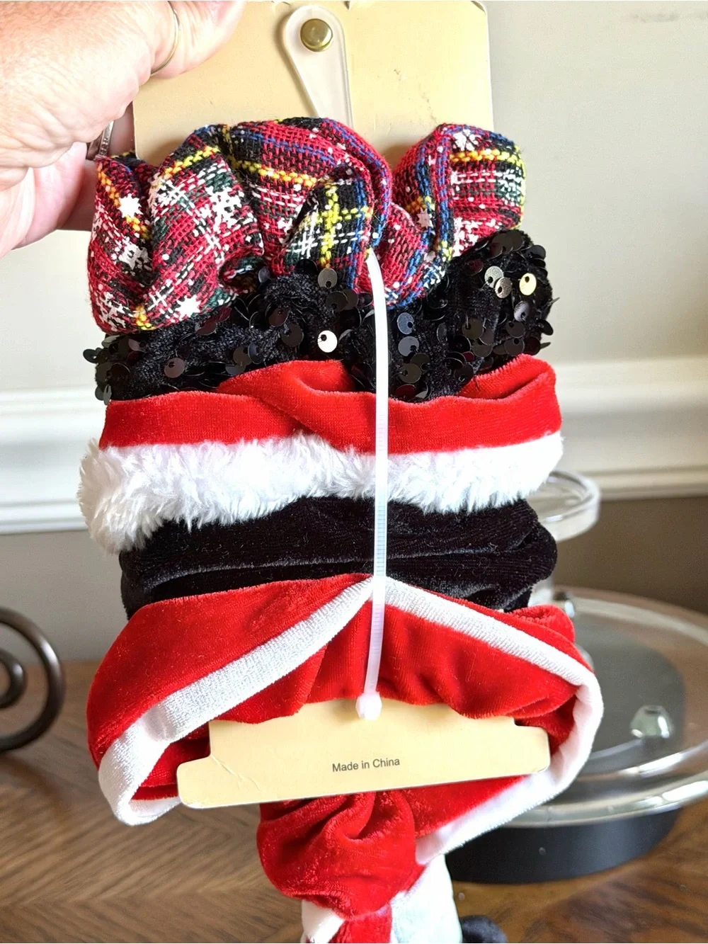 Piper K NEW Christmas Novelty Fabric Scrunchies 5pk Holiday Santa legs